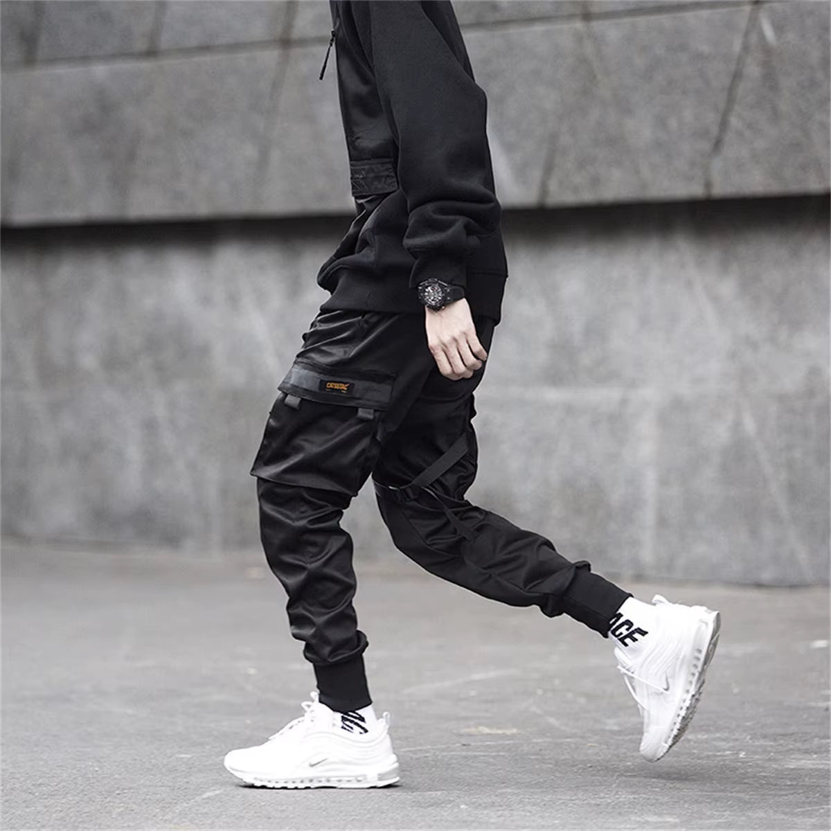 Black Hip Hop Cargo Pants Summer Versatile Fashion Brand Trousers Fashion Loose Gothic Korean Sweatpants Streetwear Males