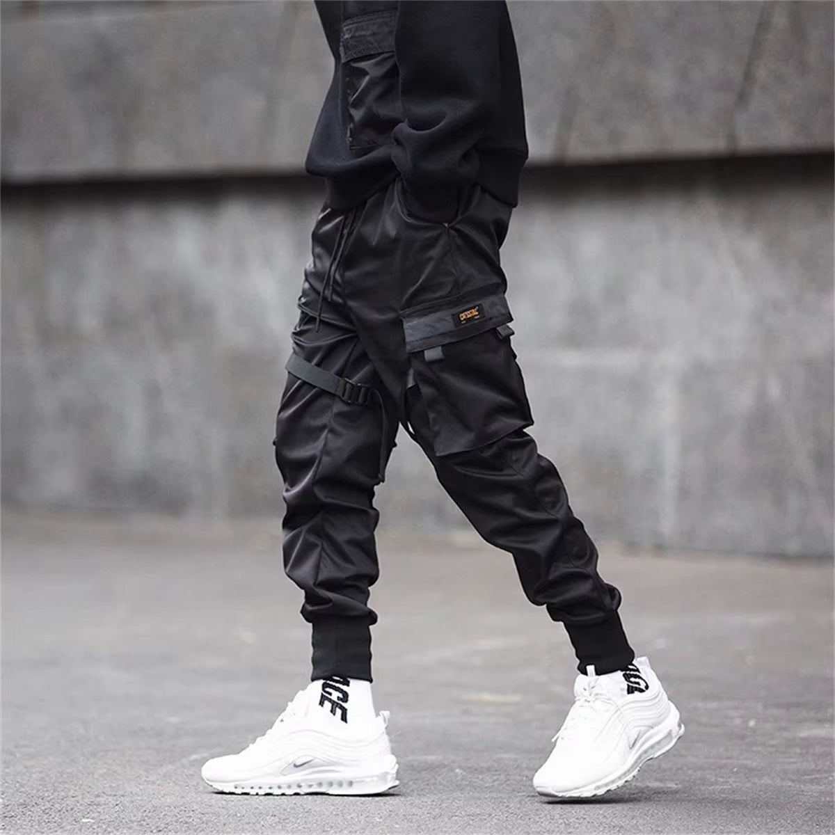 Black Hip Hop Cargo Pants Summer Versatile Fashion Brand Trousers Fashion Loose Gothic Korean Sweatpants Streetwear Males